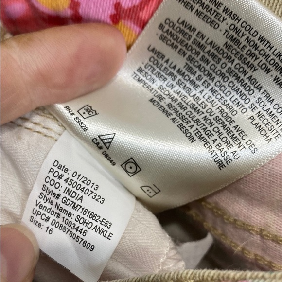 Jones New York Floral Ankle Pants - Pink and Tan Vintage 2013 - Picture 9 of 9